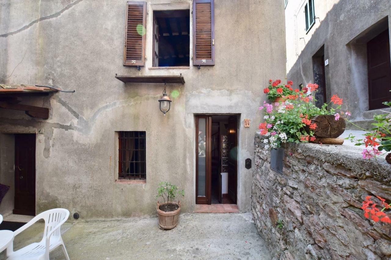 Luciano E Norma House Il Rustico Villa Gerfalco Eksteriør billede